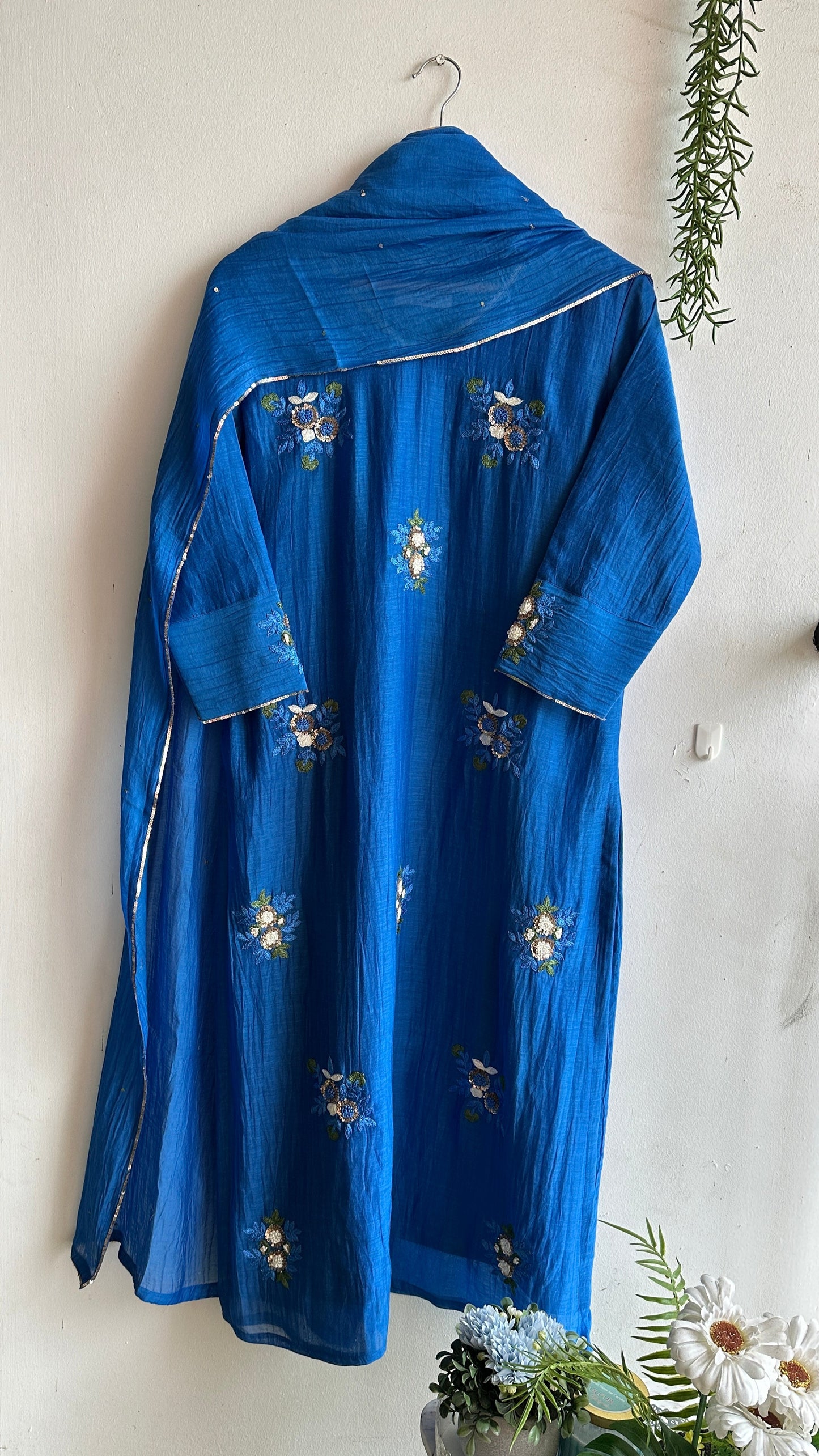 SAPPHIRE BLOOM