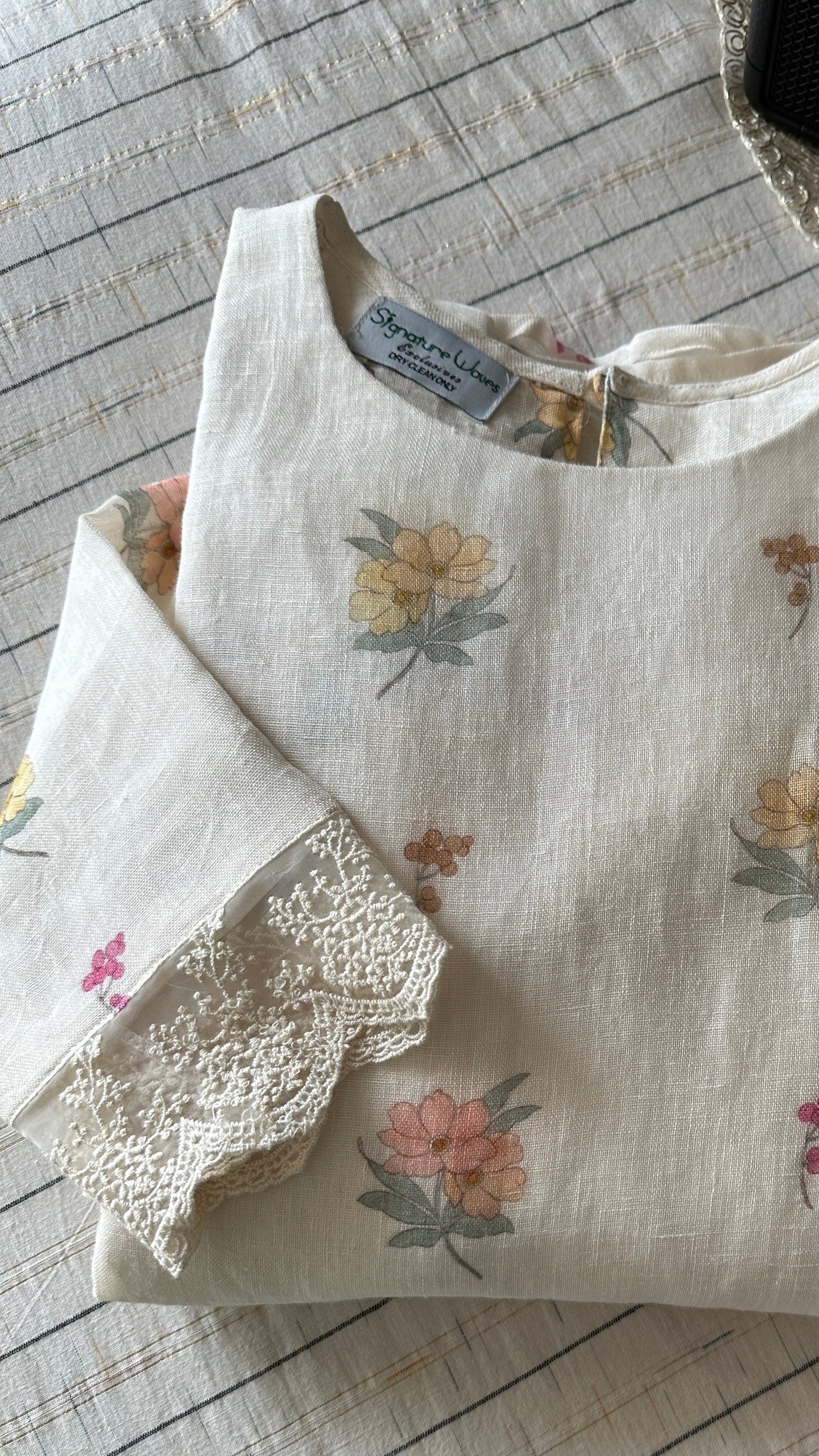 LINEN SONG