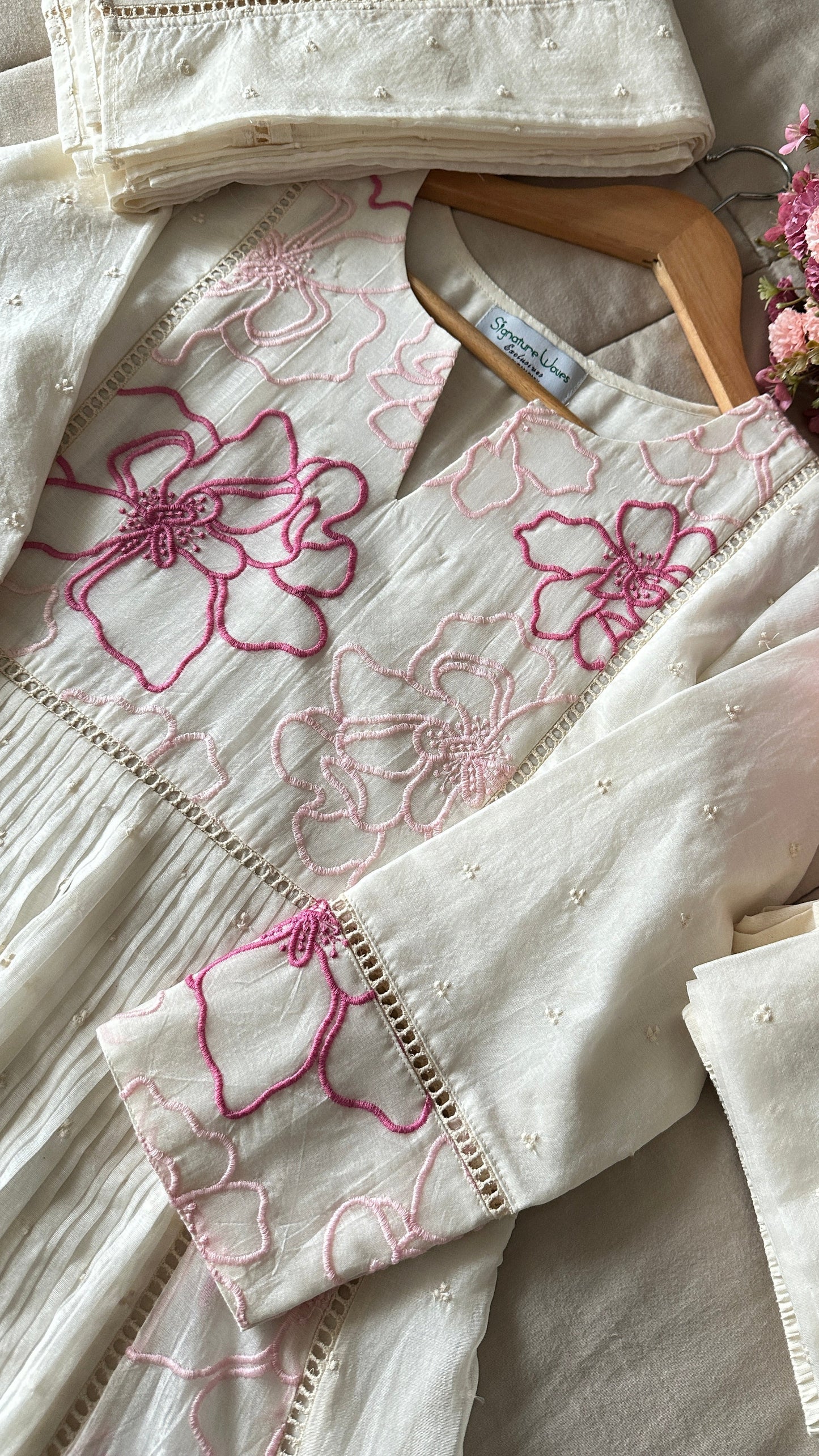 VANILLA ROSE