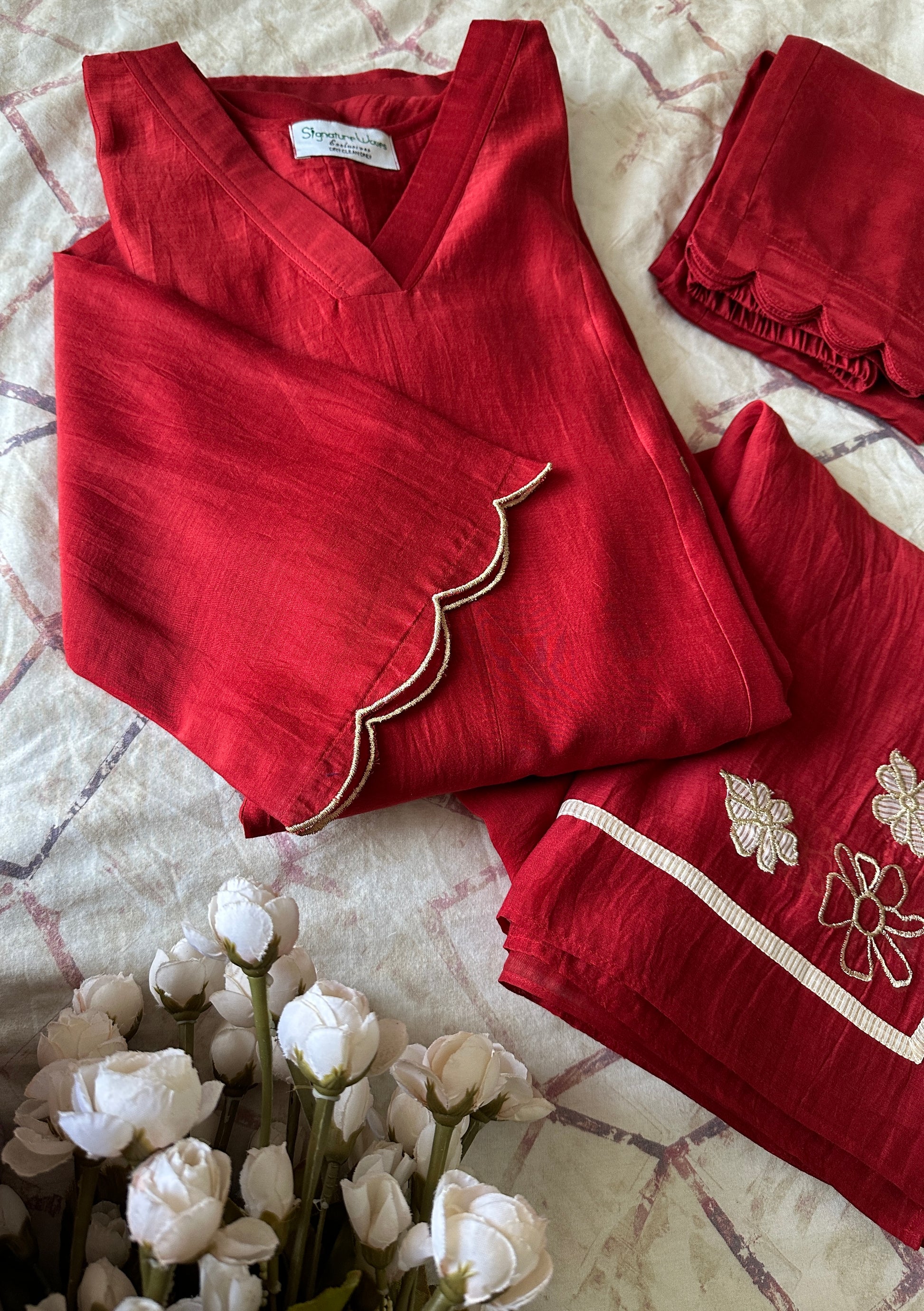 Crimson Petals - The Red for all seasons