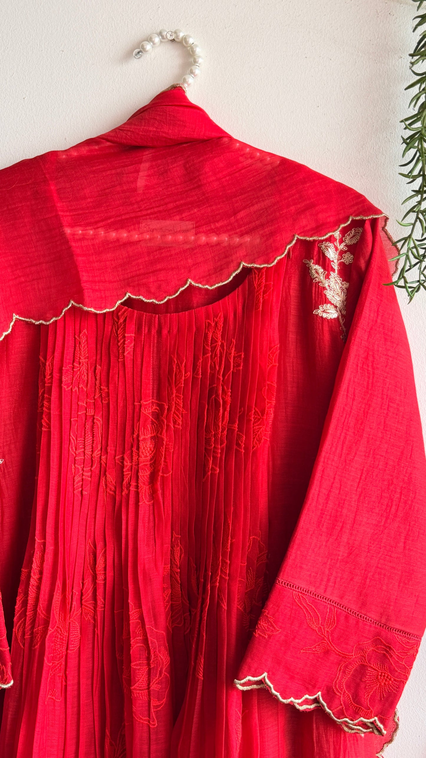 VEIL OF NOOR