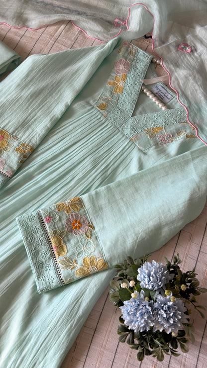 BEAUTY OF RICH PASTELS