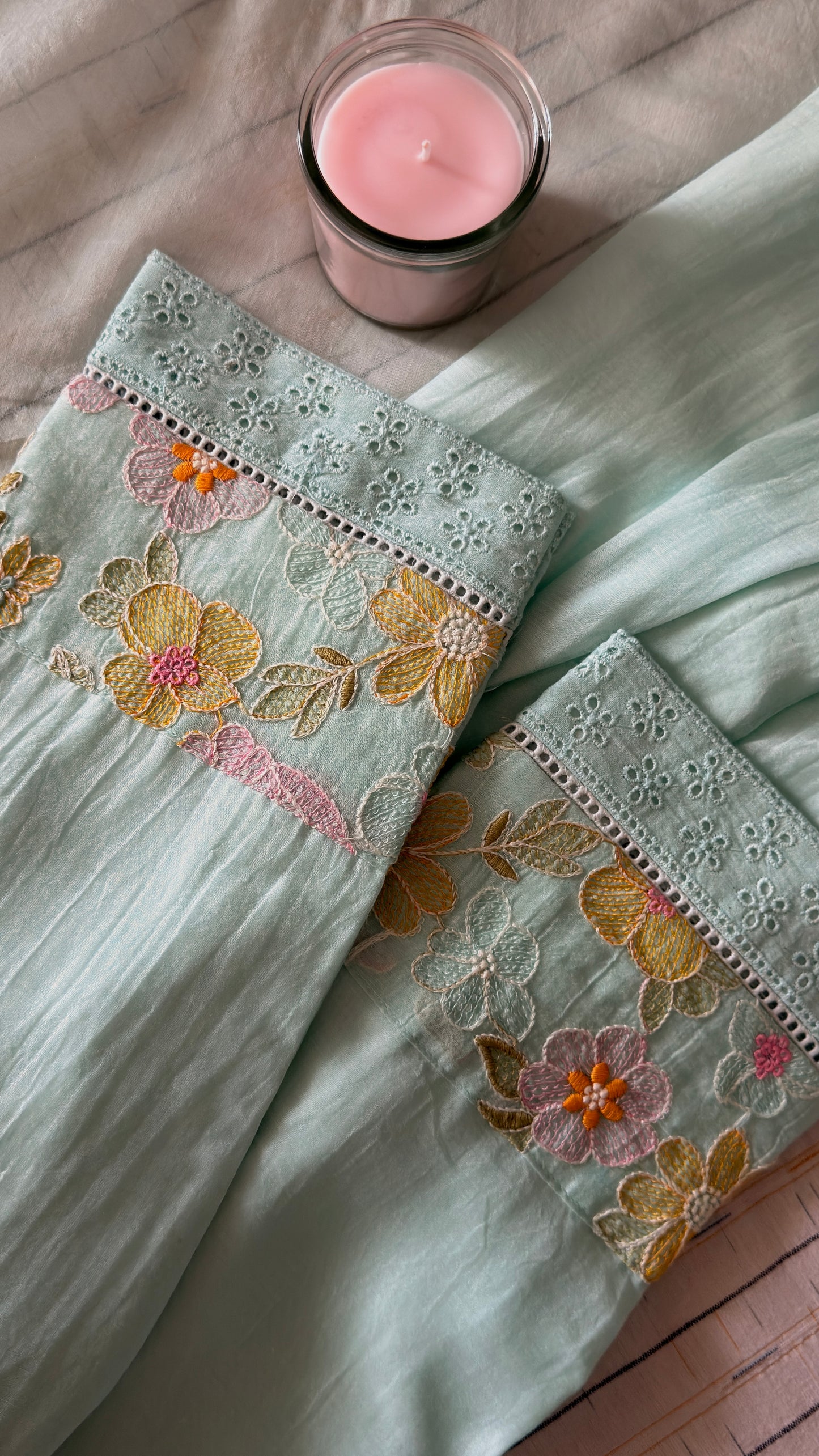 BEAUTY OF RICH PASTELS