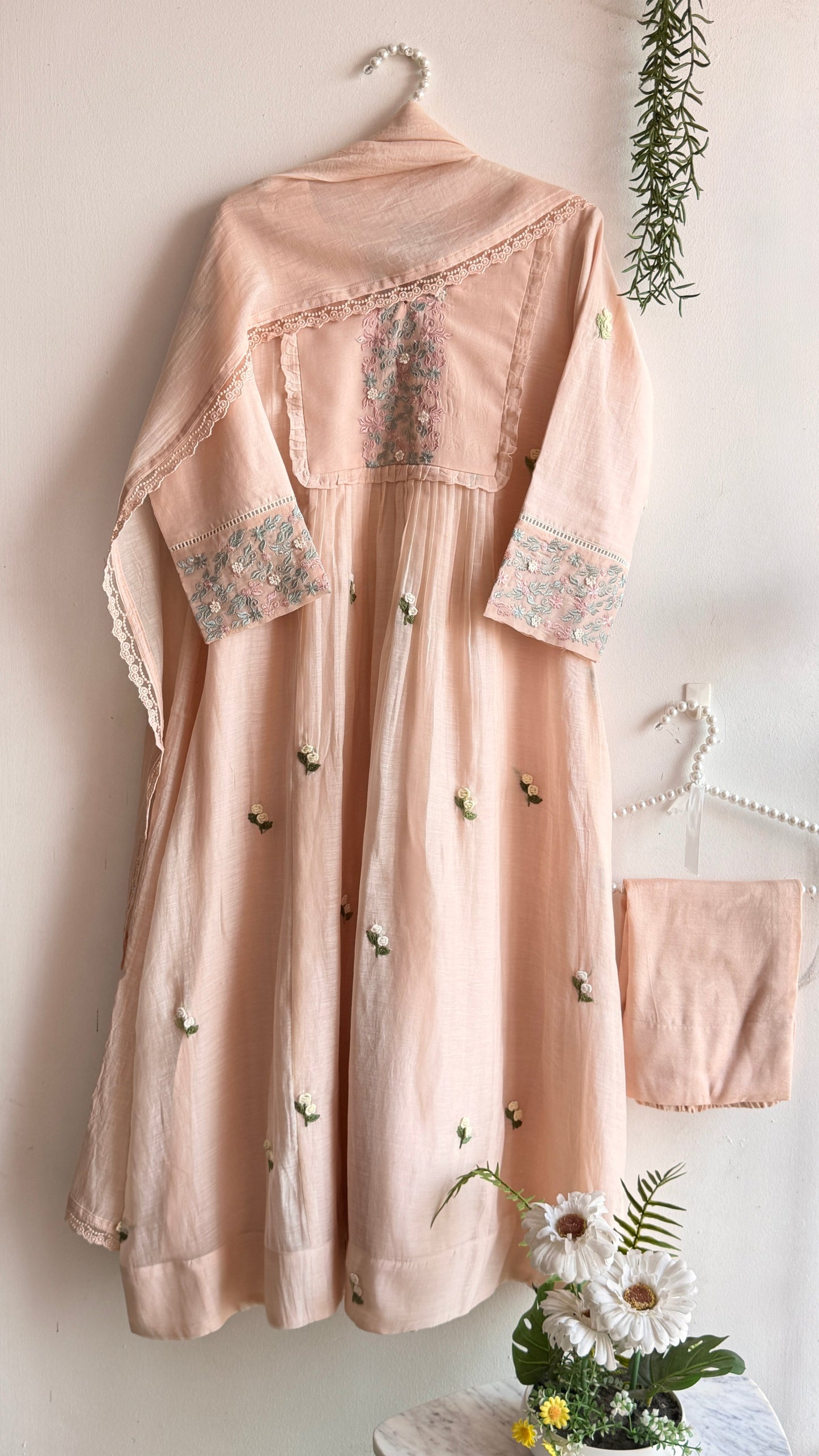 BLUSH TERRACOTTA
