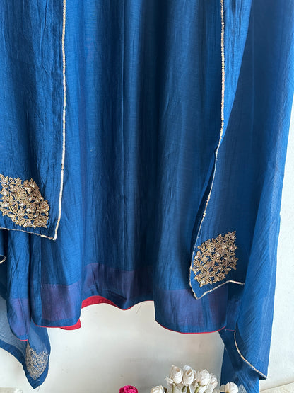 DEEP SAPPHIRE BLUE