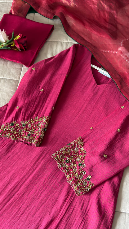 JEWEL PINK
