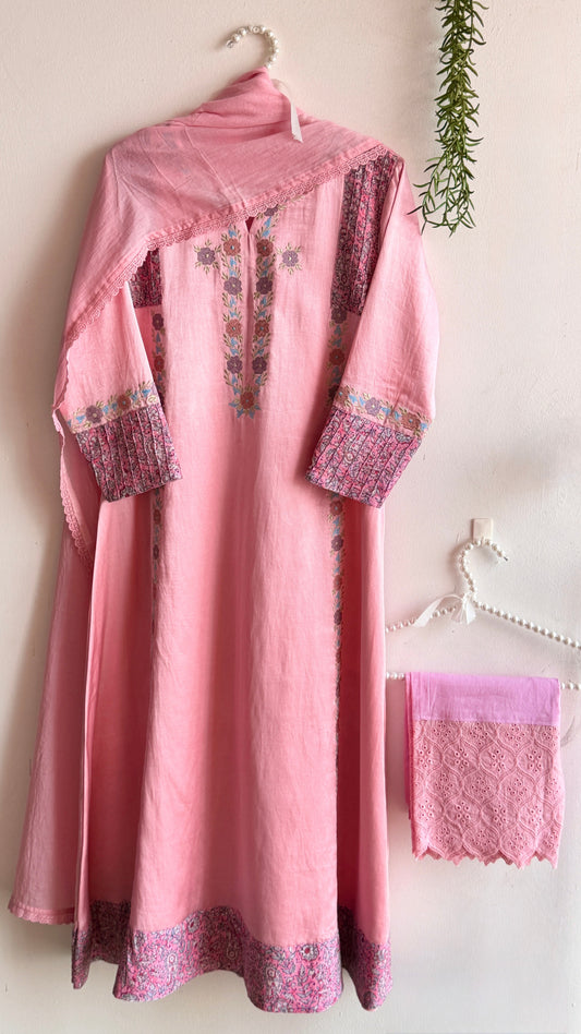 ROSY THREAD