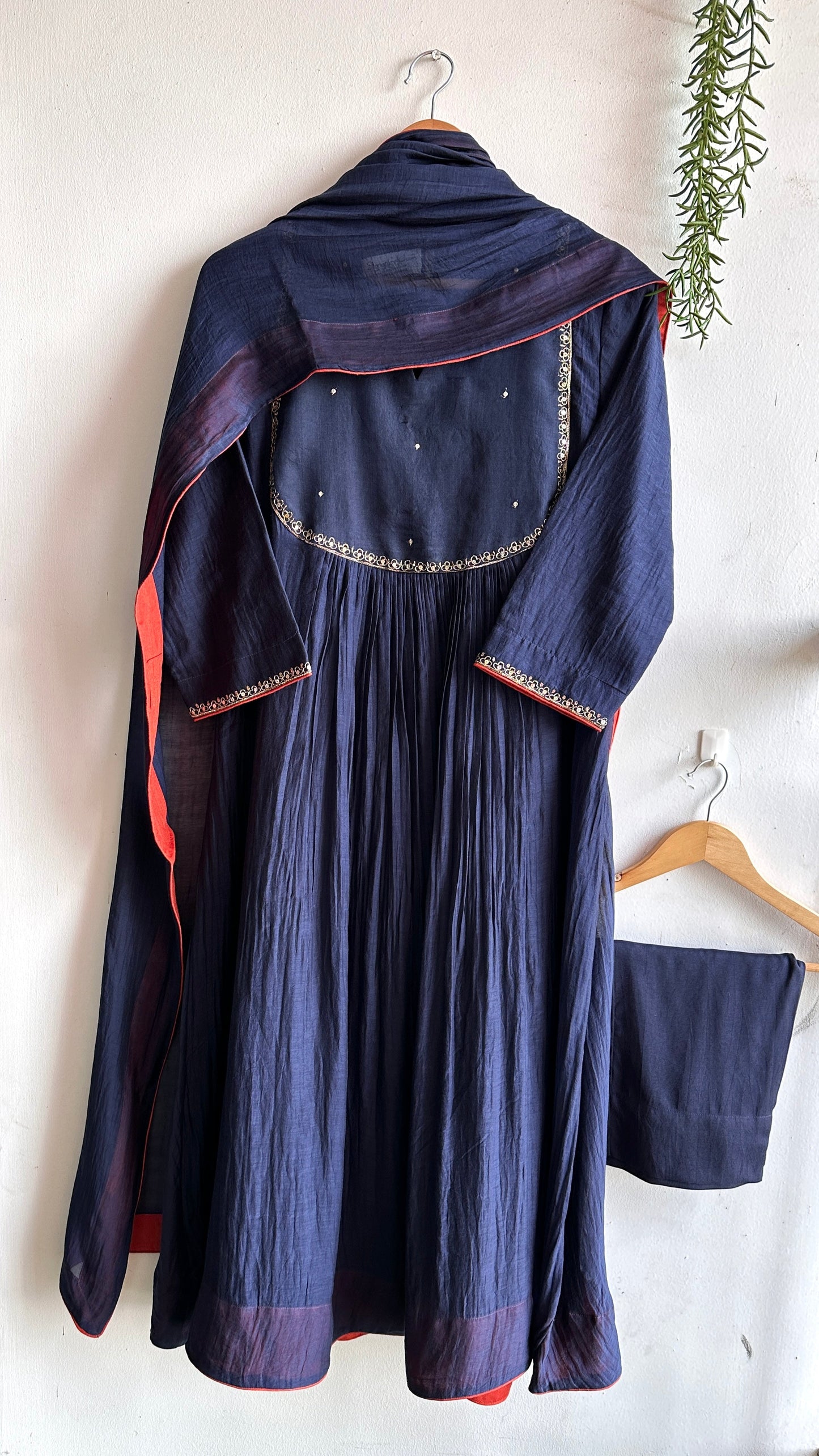 MIDNIGHT BLUE LOVE