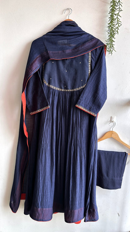 MIDNIGHT BLUE LOVE