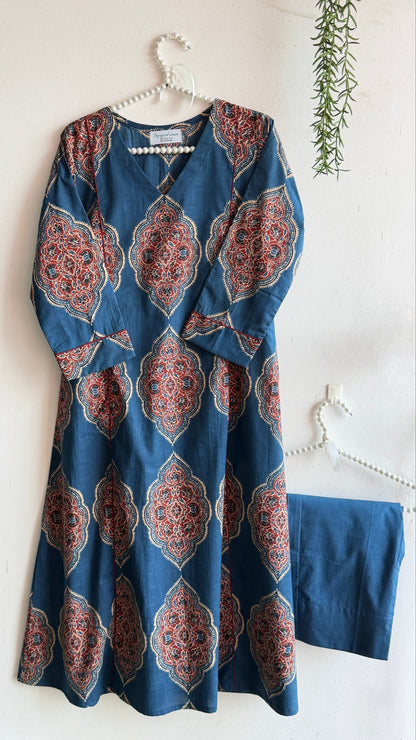 DAILY PALETTE-BLUE