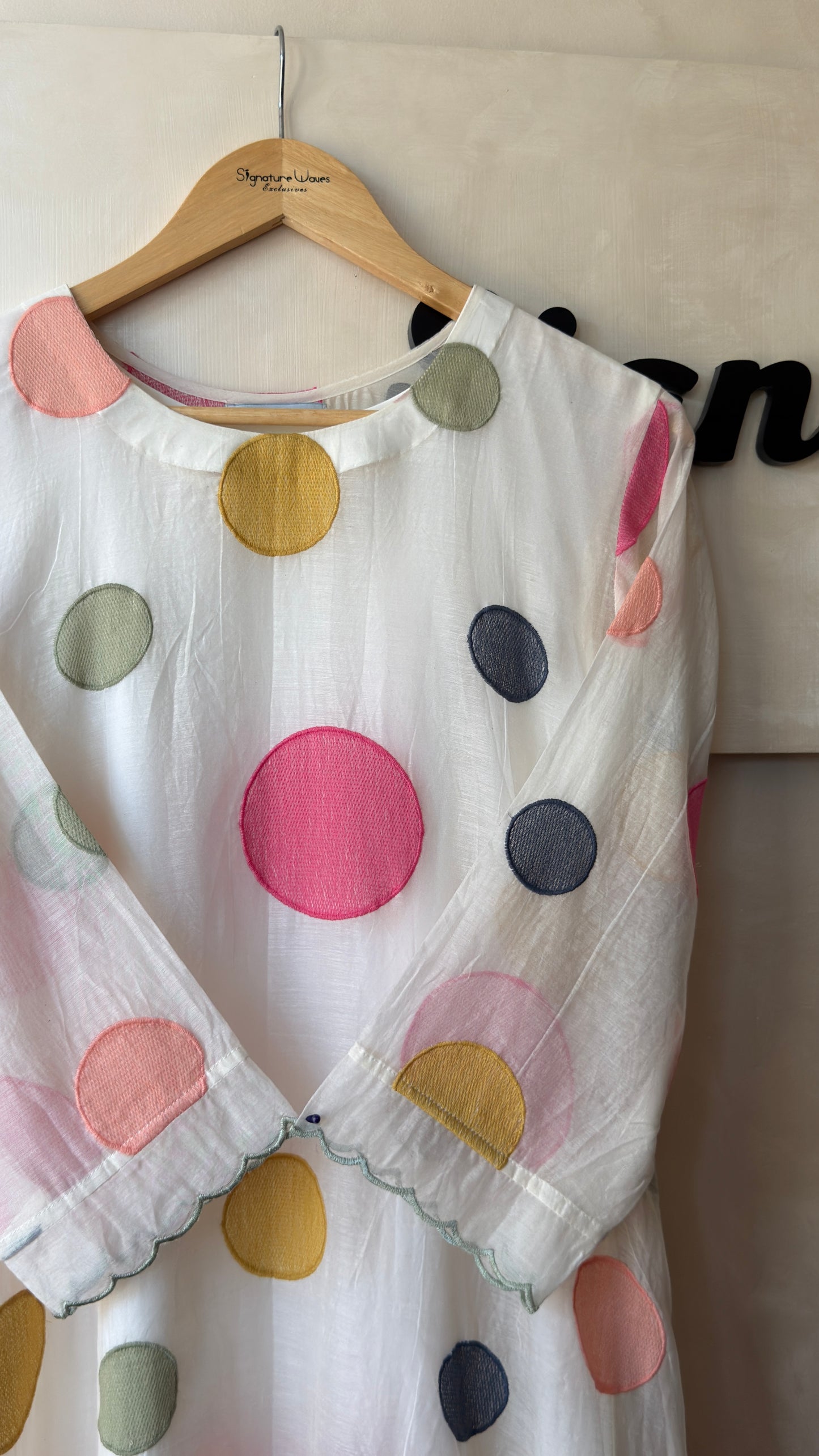 CONFETTI POLKA