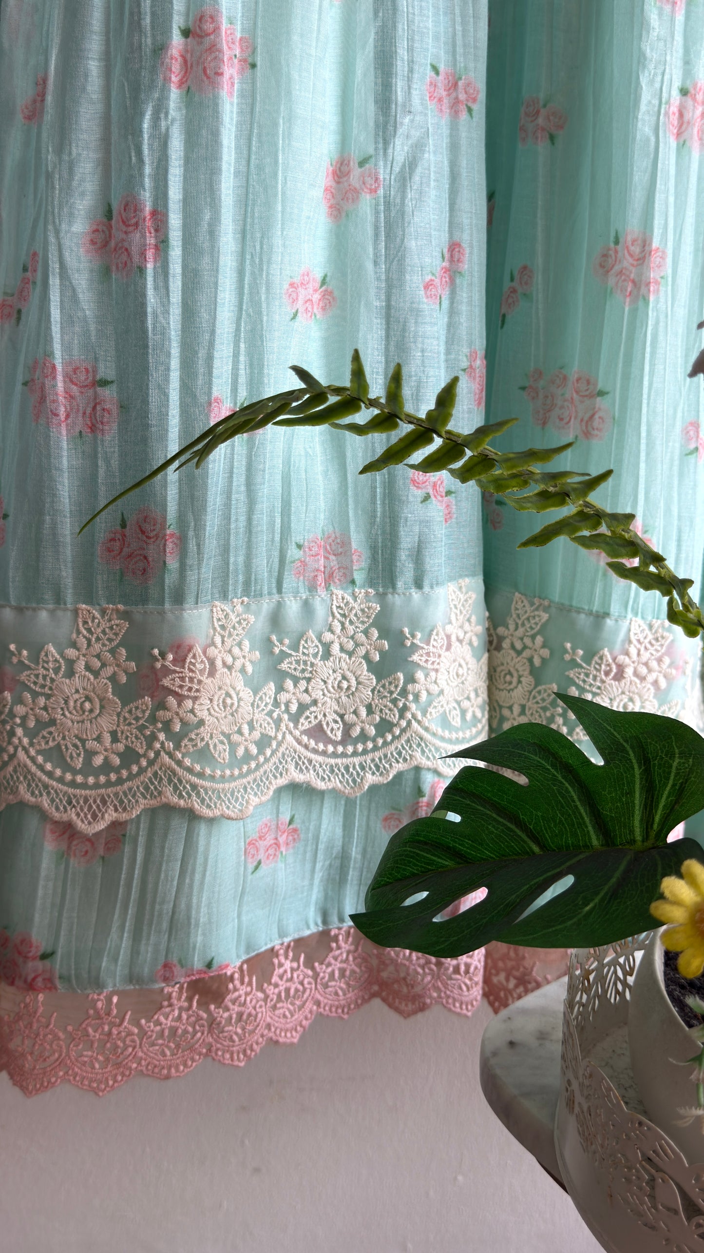 MINT ROSETTE