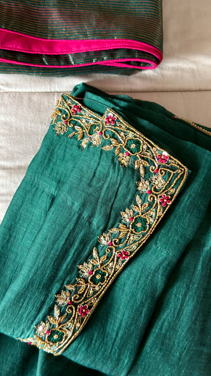 EMERALD ROSE