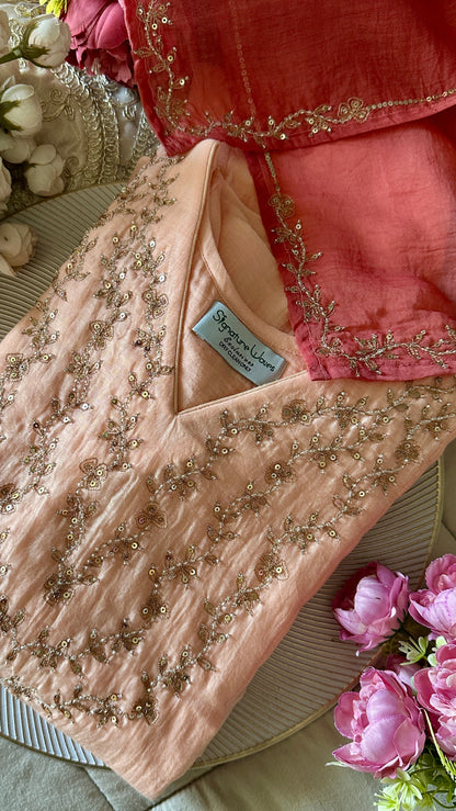 SHADES OF PEACH