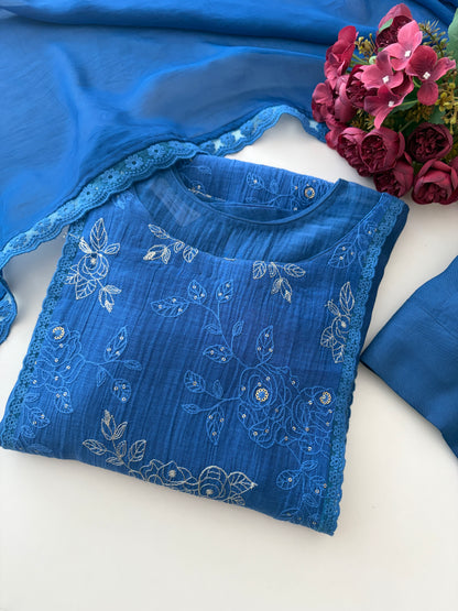 BLUE AMARA