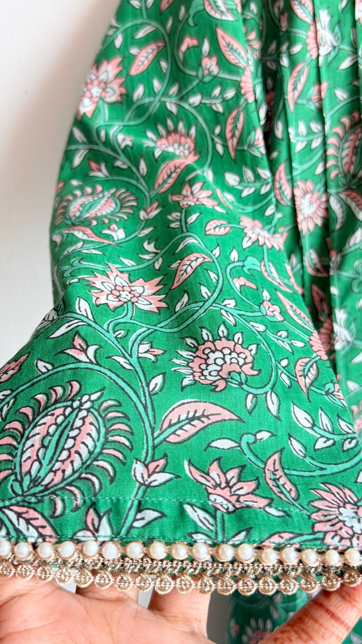 GREEN GLOW