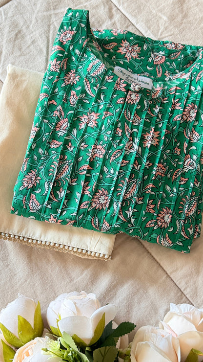GREEN GLOW