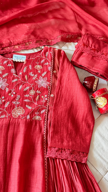 CRIMSON NOOR