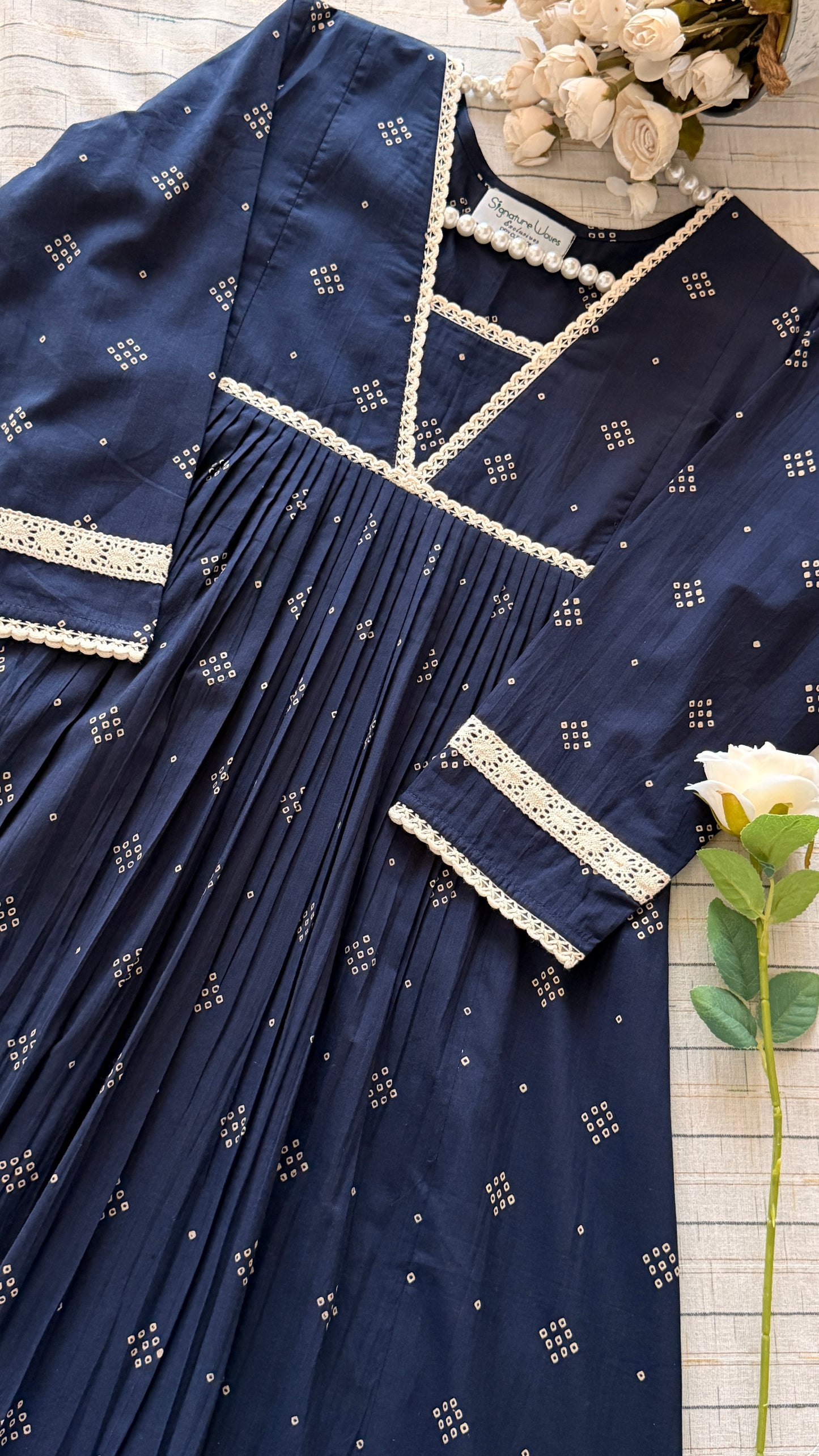NAVY BREEZE