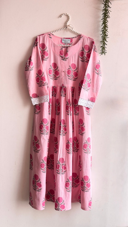 ROSY PINK