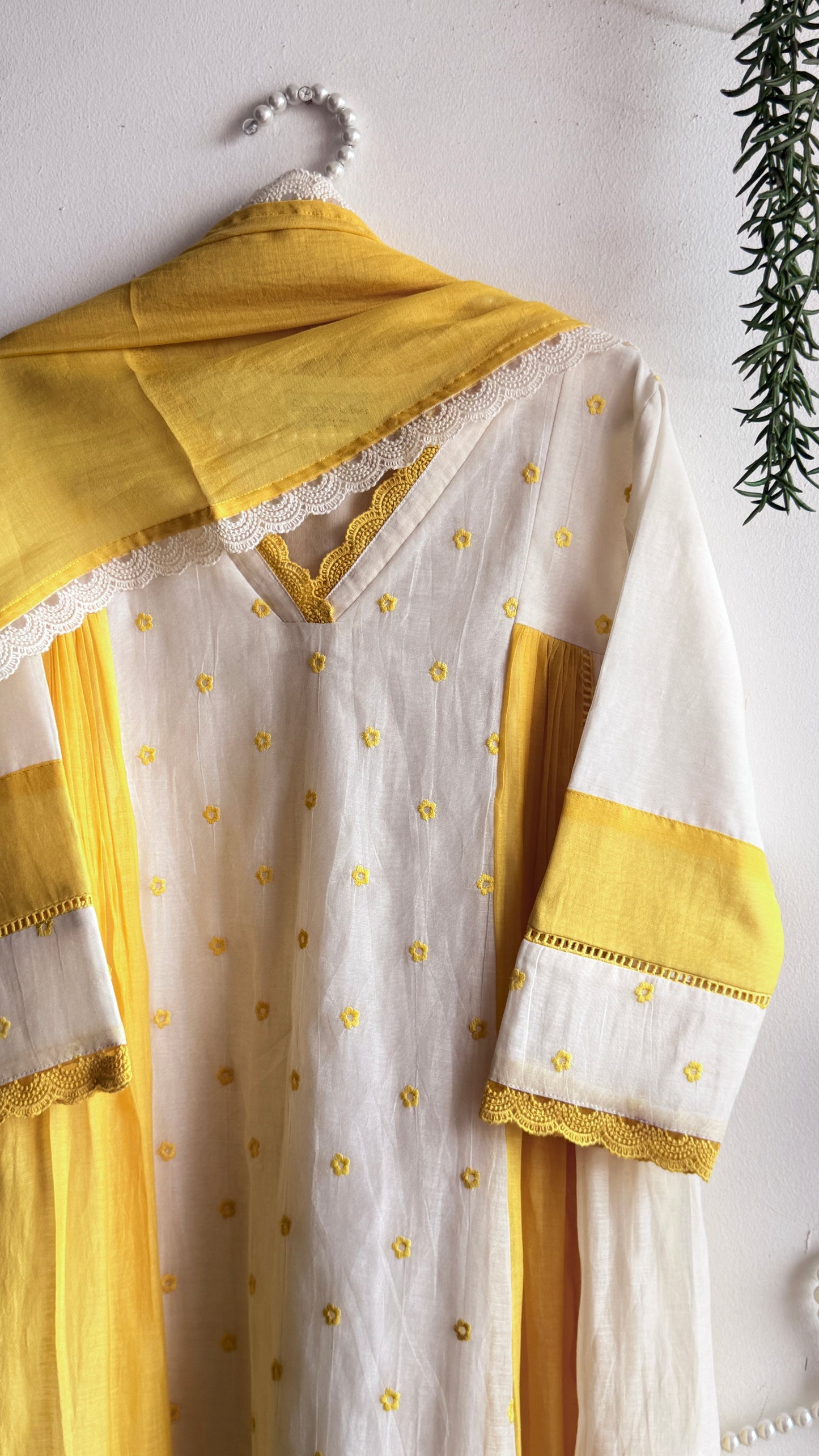 DREAMS IN YELLOW