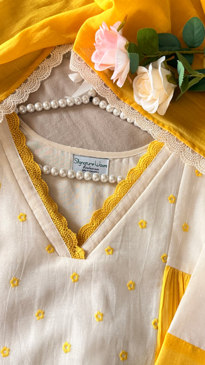 DREAMS IN YELLOW