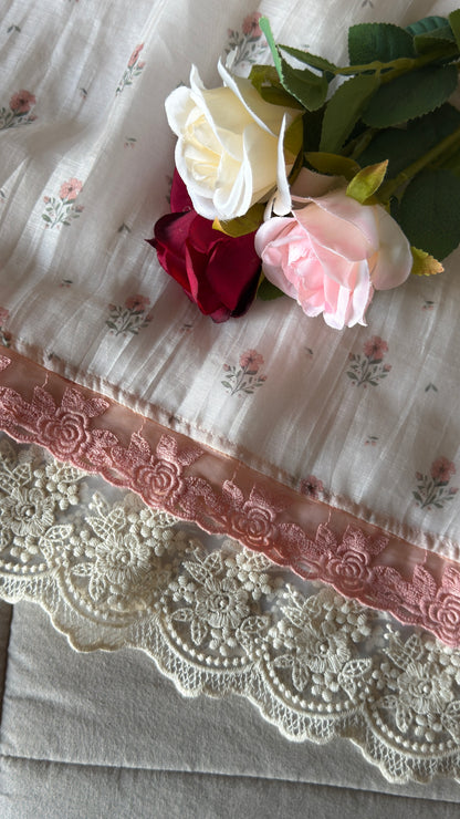 FLORA CHANTILLY