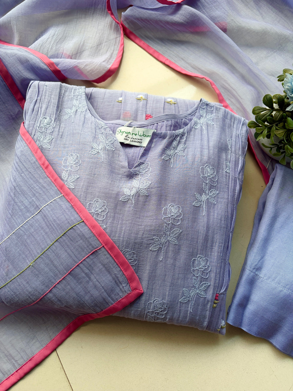 LAVENDER BLUSH