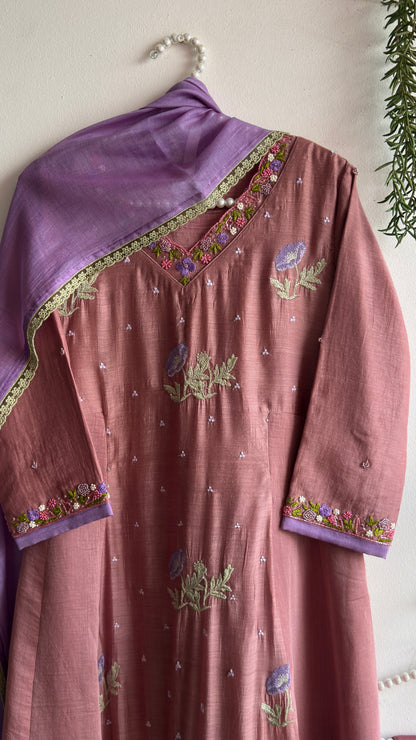 VINTAGE DREAMS