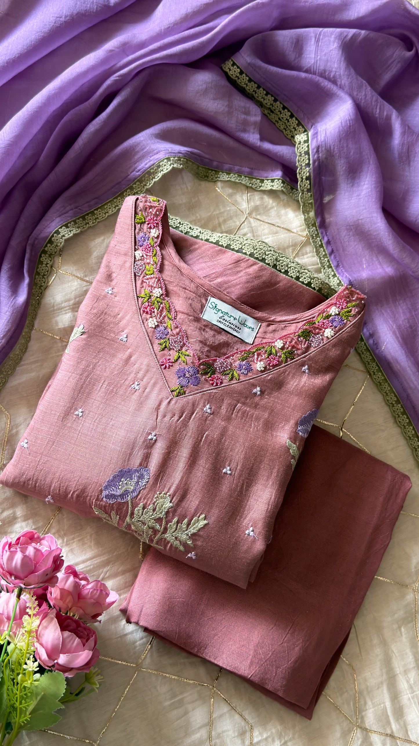 VINTAGE DREAMS