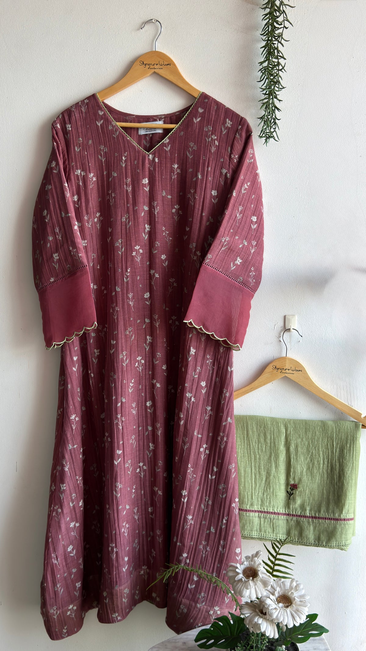 MAUVE MEADOW
