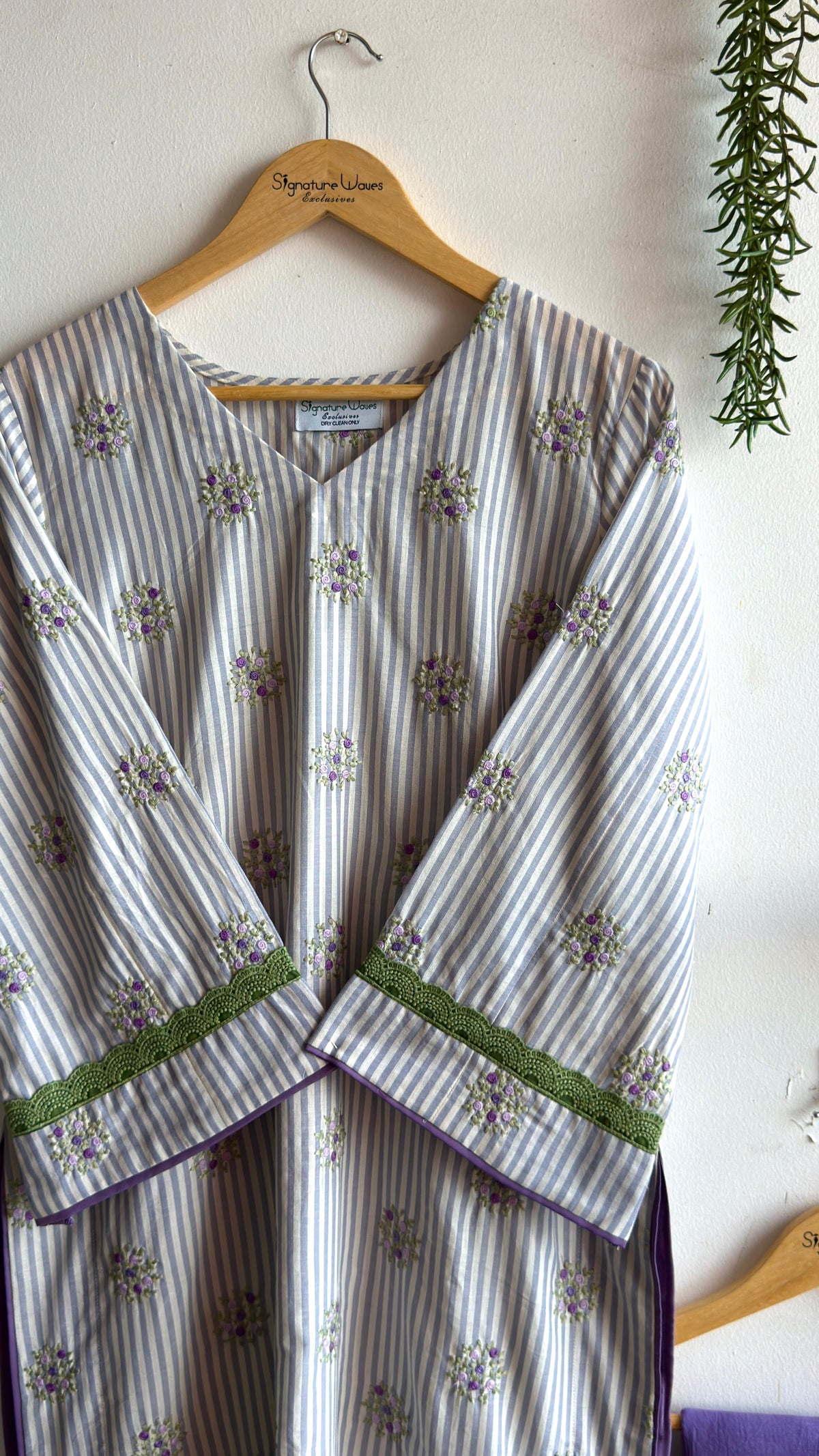 BLOOM & STRIPE