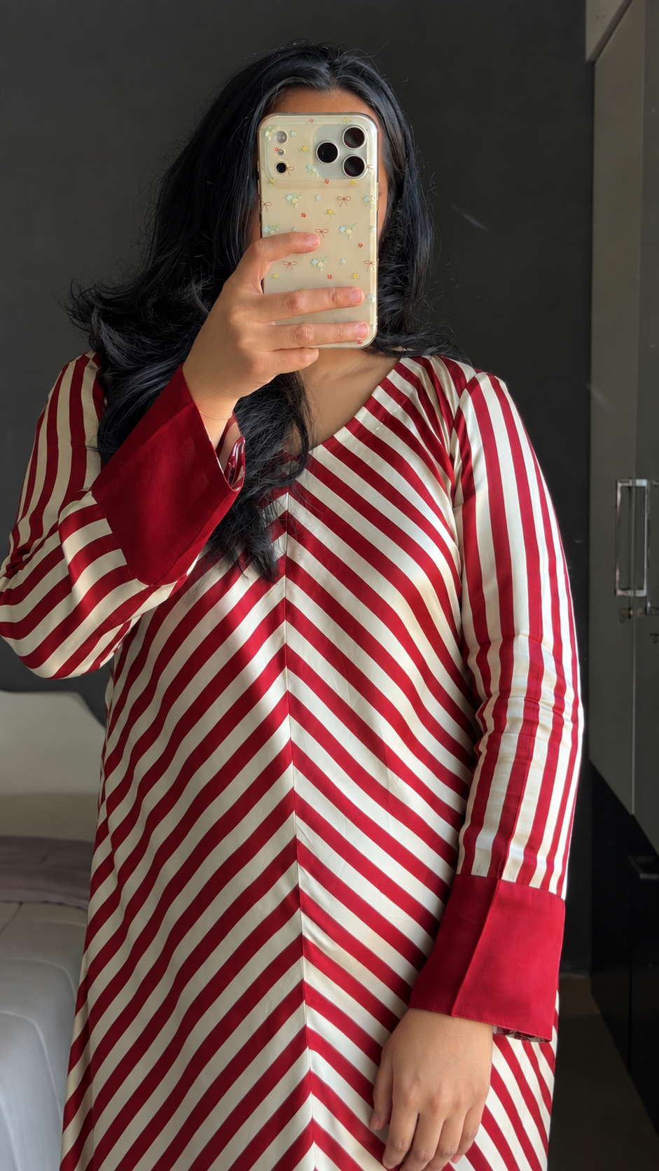 CRIMSON CHEVRON