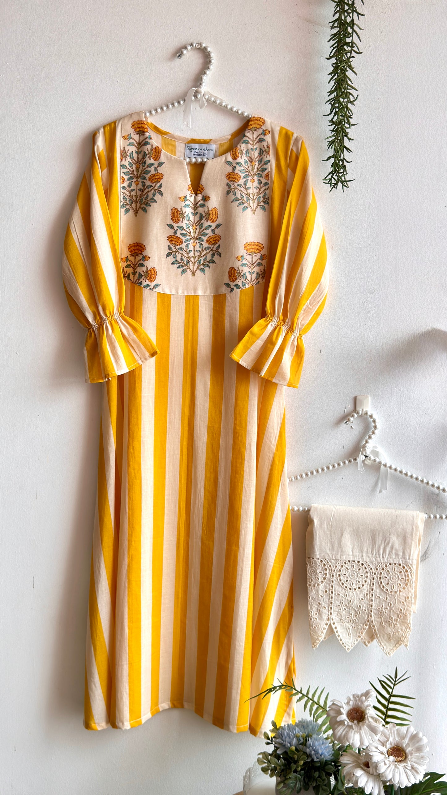 MARIGOLD MUSE
