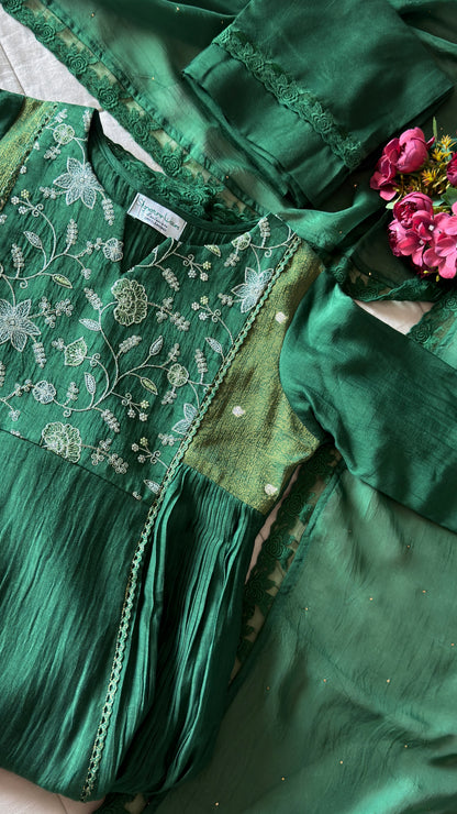 EMERALD BLOOM