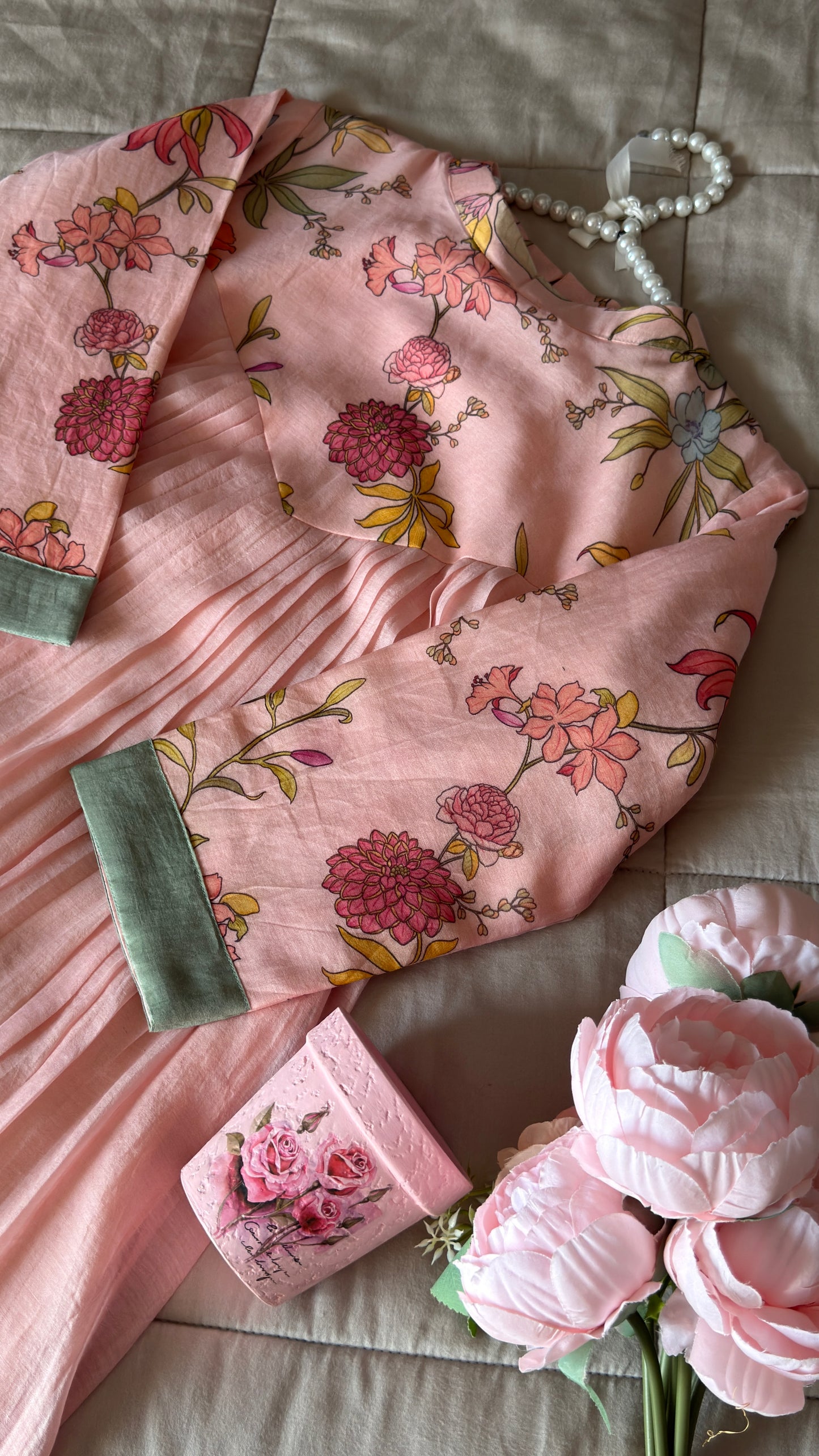 JUST PINK THINGS
