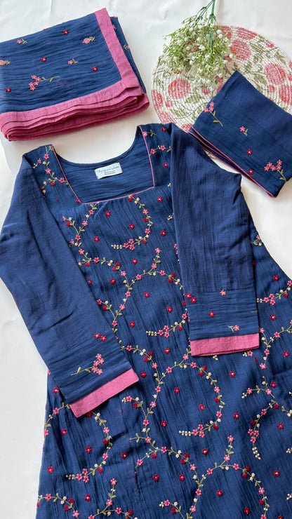 FLORAL BLUE MOON