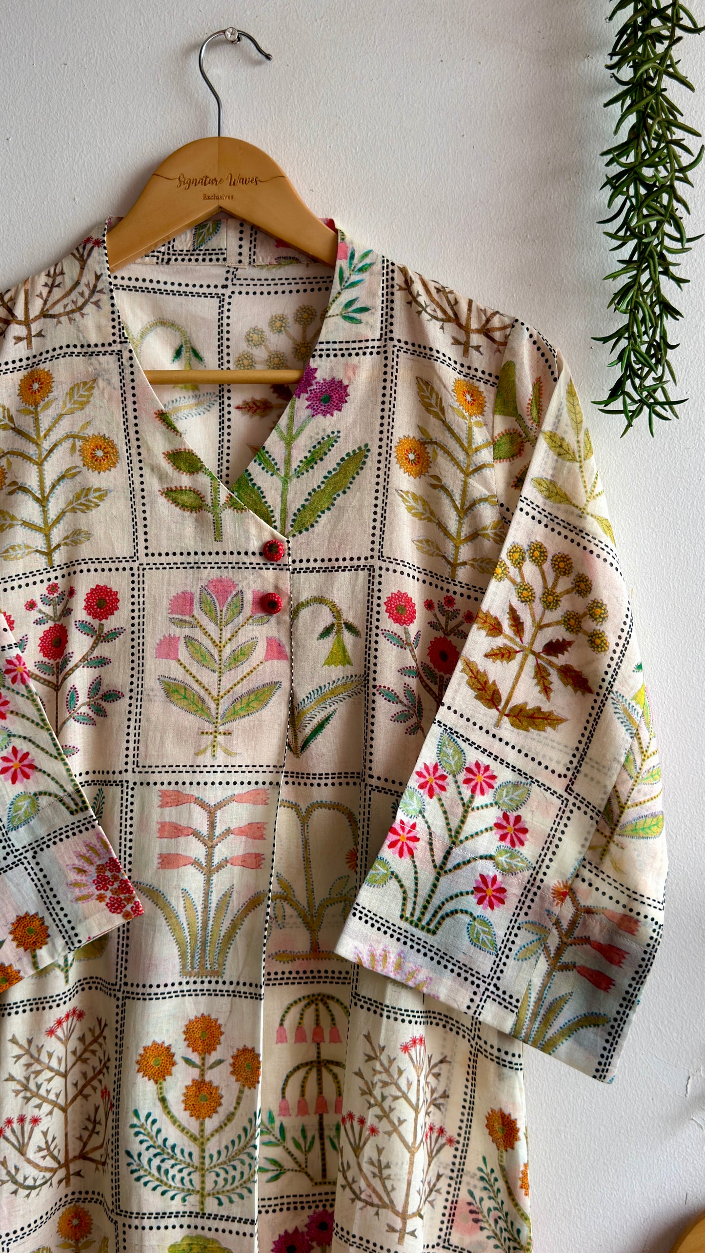 CHECKS & BLOOMS