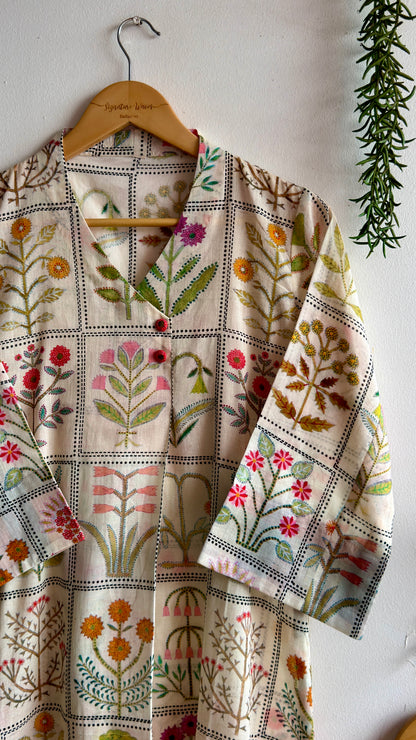 CHECKS & BLOOMS