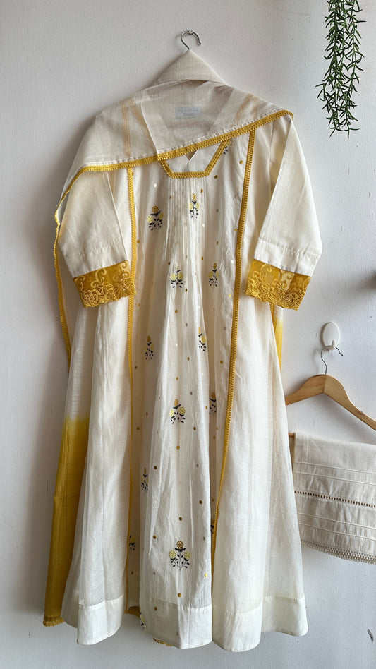 Golden Mornings Chanderi Suit Set – Sunshine Hues with Elegant Embroidery