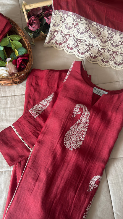 VELVET ROSE