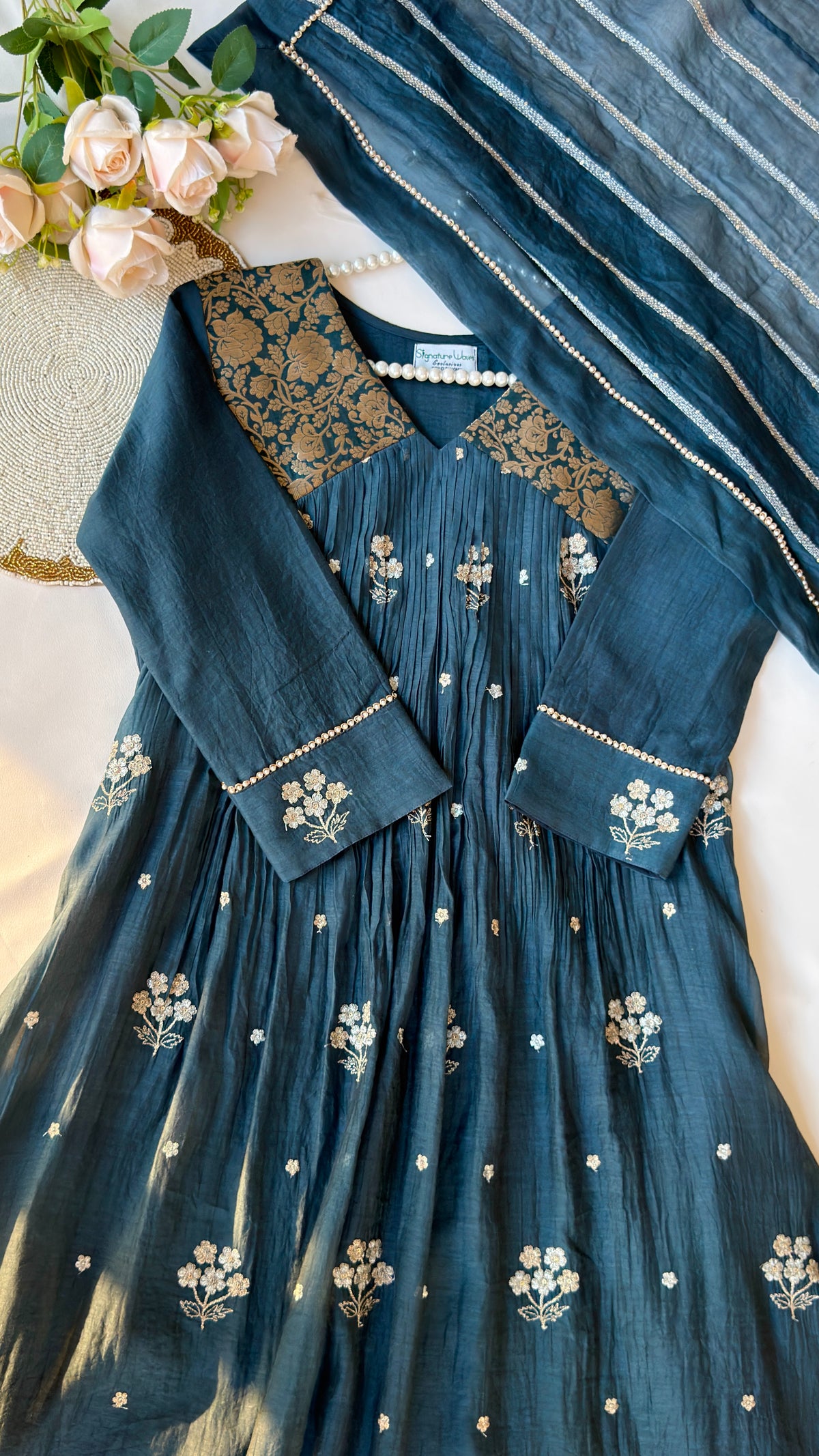 ROYAL TEAL