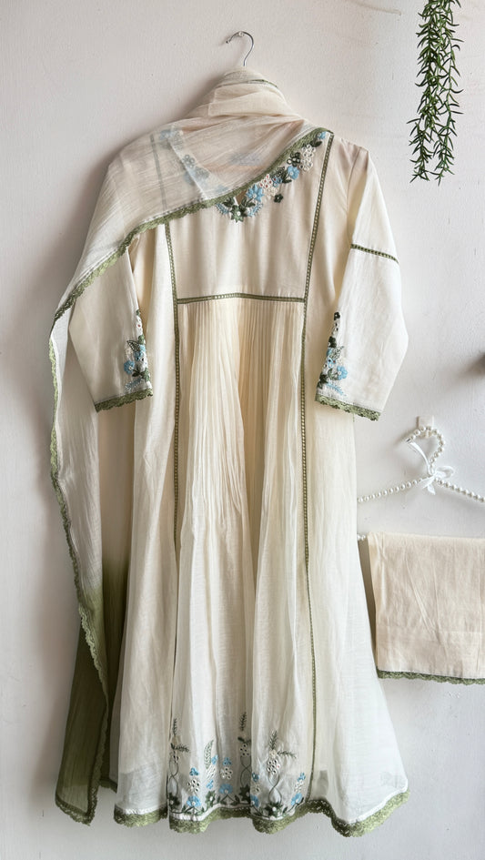 OLIVE BLOSSOM