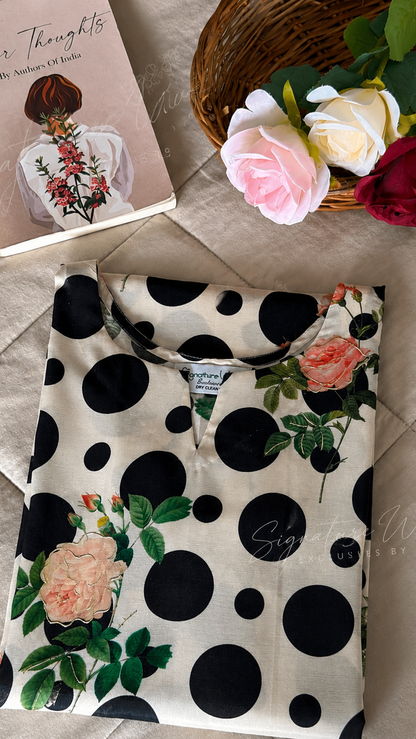 ROSE & DOTS