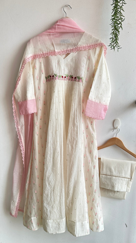Snow Blush Chanderi Suit Set – Off-White & Ice Pink Elegance with Delicate Embroidery