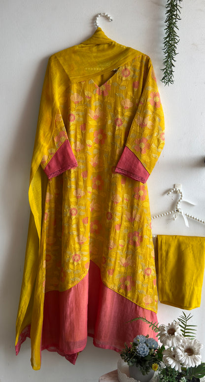 YELLOW SYMPHONY