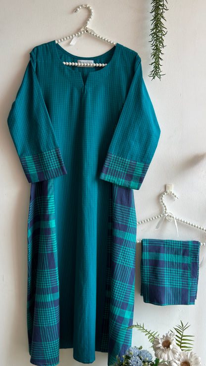 TIDE & TEAL