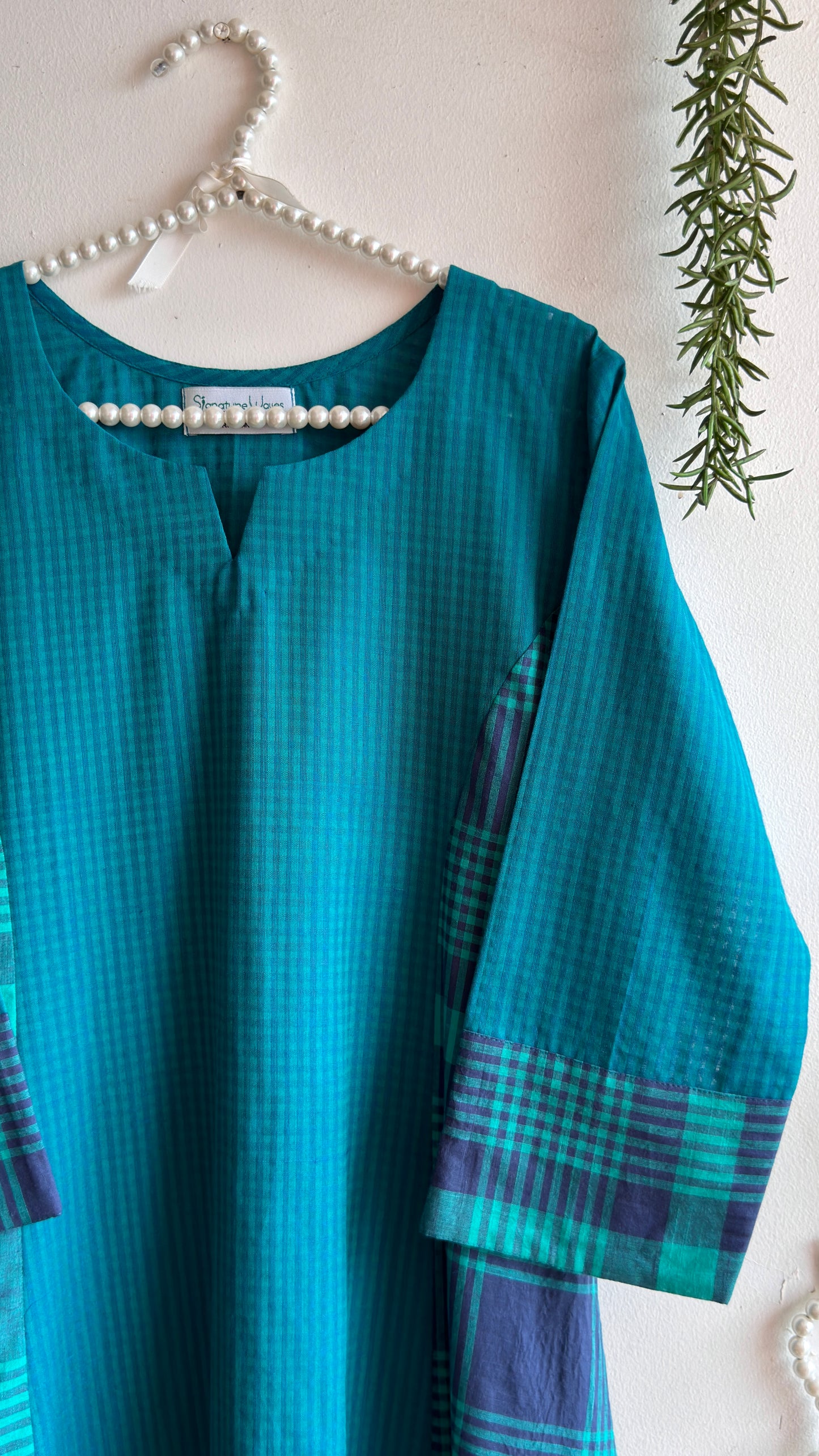 TIDE & TEAL