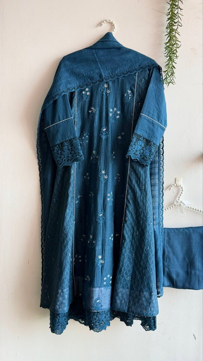 BLUE STILNESS