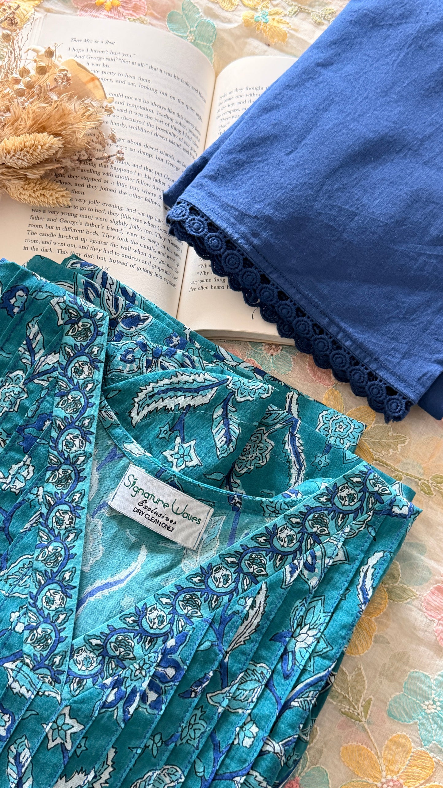 EVERYDAY TEAL